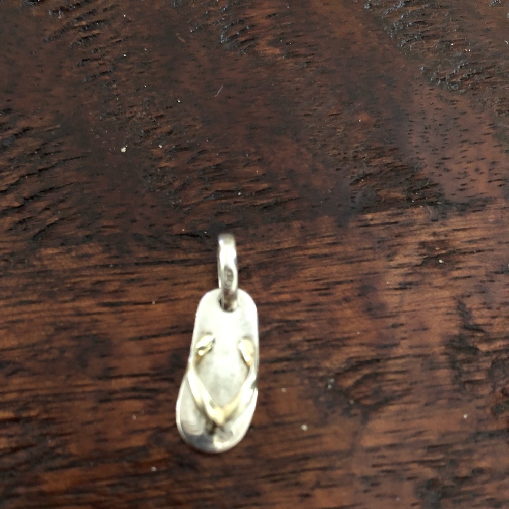 Links of London flip flop charm